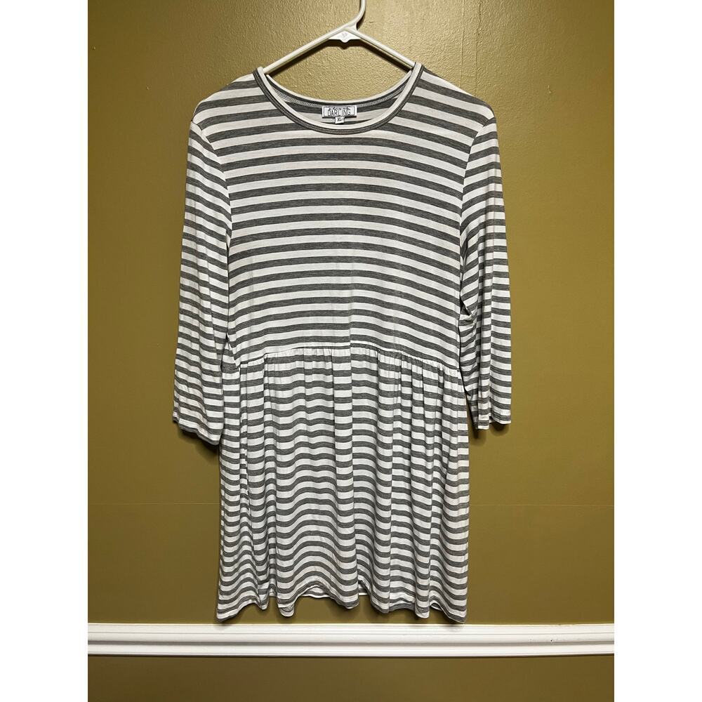 A Dip of Darling Gray and White Mini Dress